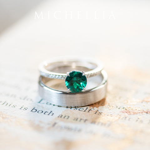 [Celia] Modern Classic Solitaire Ring in Lab Emerald Women's Ring michelliafinejewelry   