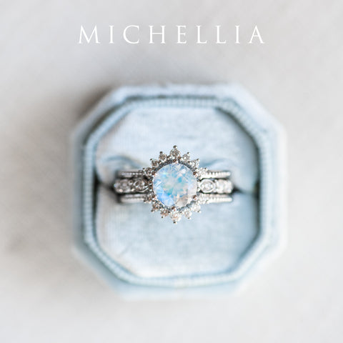 [Evelyn] Vintage Classic Crown Engagement Ring in Moonstone Women's Ring michelliafinejewelry