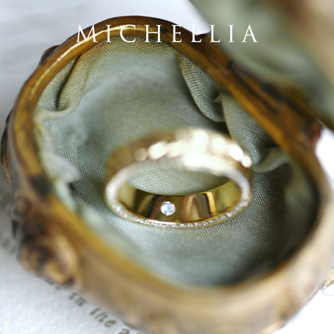 [Noah] Men's Classic Comfort Fit Band with Hidden Moonstone, 5mm Men's Band Michellia Fine Jewelry   