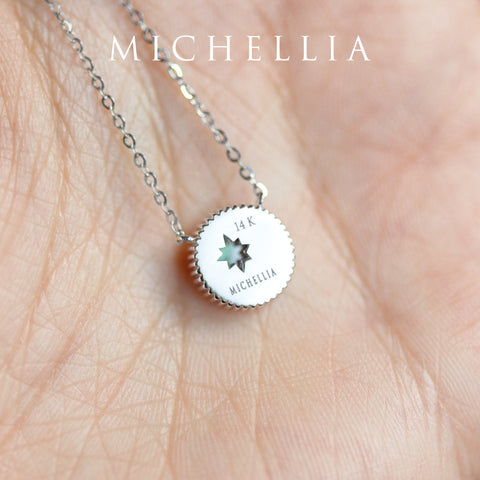 [Luna] Crescent Moon Necklace in Moissanite Necklace michelliafinejewelry   