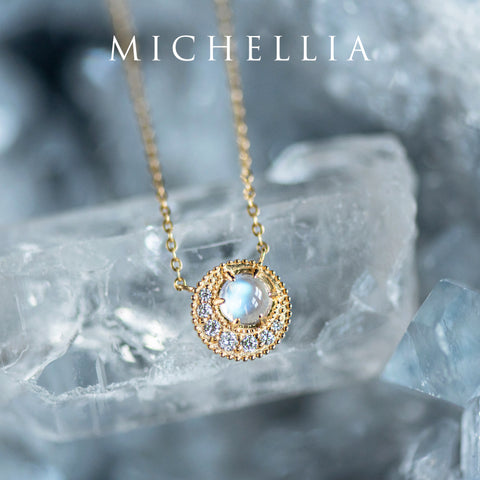 [Luna] Crescent Moon Necklace in Moonstone Necklace michelliafinejewelry   