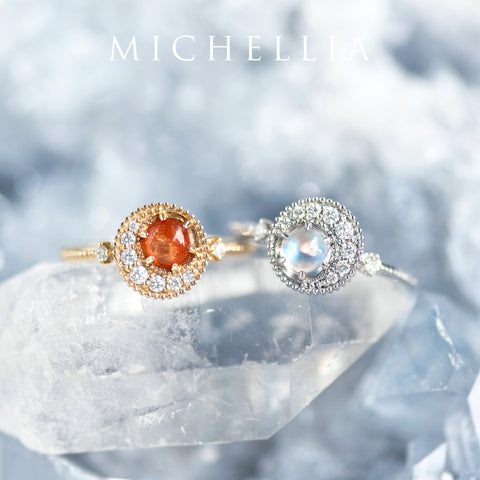 [Luna] Crescent Moon Ring in Moonstone Women's Ring michelliafinejewelry   