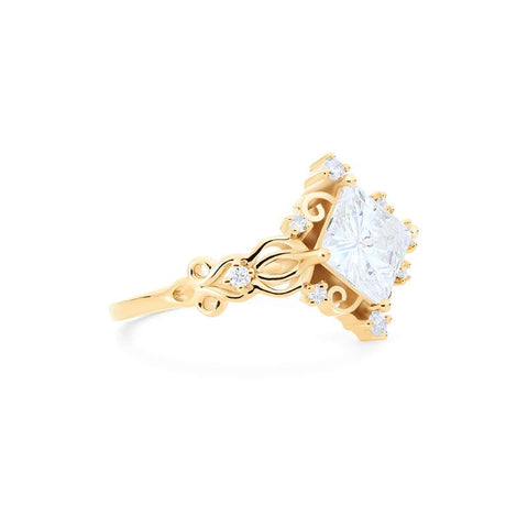 [Elsa] Vintage Square Princess Cut Engagement Ring in Diamond / Moissanite Women's Ring michelliafinejewelry   