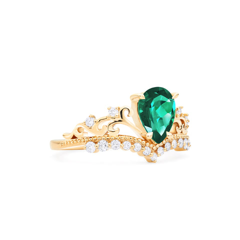 [Francesca] Heirloom Crown Pear Engagement Ring in Emerald Women's Ring michelliafinejewelry   