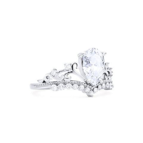 [Francesca] Heirloom Crown Pear Cut Engagement Ring in Diamond / Moissanite Women's Ring michelliafinejewelry   