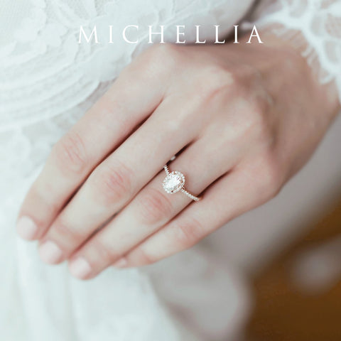 [Lenora] Petite Oval Halo Diamond Ring in Morganite Women's Ring michelliafinejewelry   