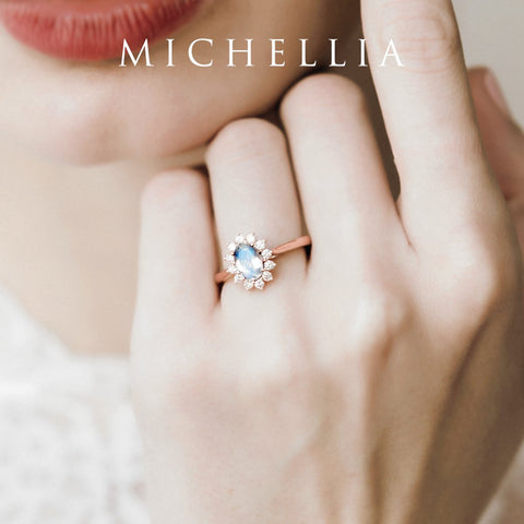 [Julianne] Vintage Bloom Oval Cut Ring in Moonstone Women's Ring michelliafinejewelry   