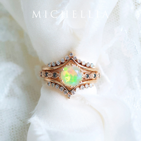 [Evelyn] Vintage Classic Crown Engagement Ring in Opal Women's Ring michelliafinejewelry