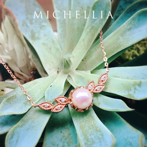 [Dahlia] Floral Leaf Necklace in Akoya Pearl Necklace michelliafinejewelry   